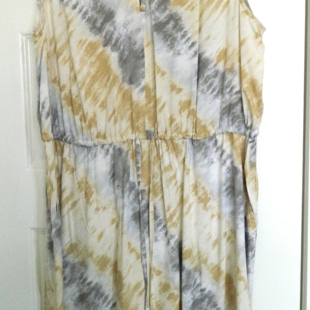 Time and Tru Women's Split Neck Sleeveless Dress, Sizes L Multicolor
